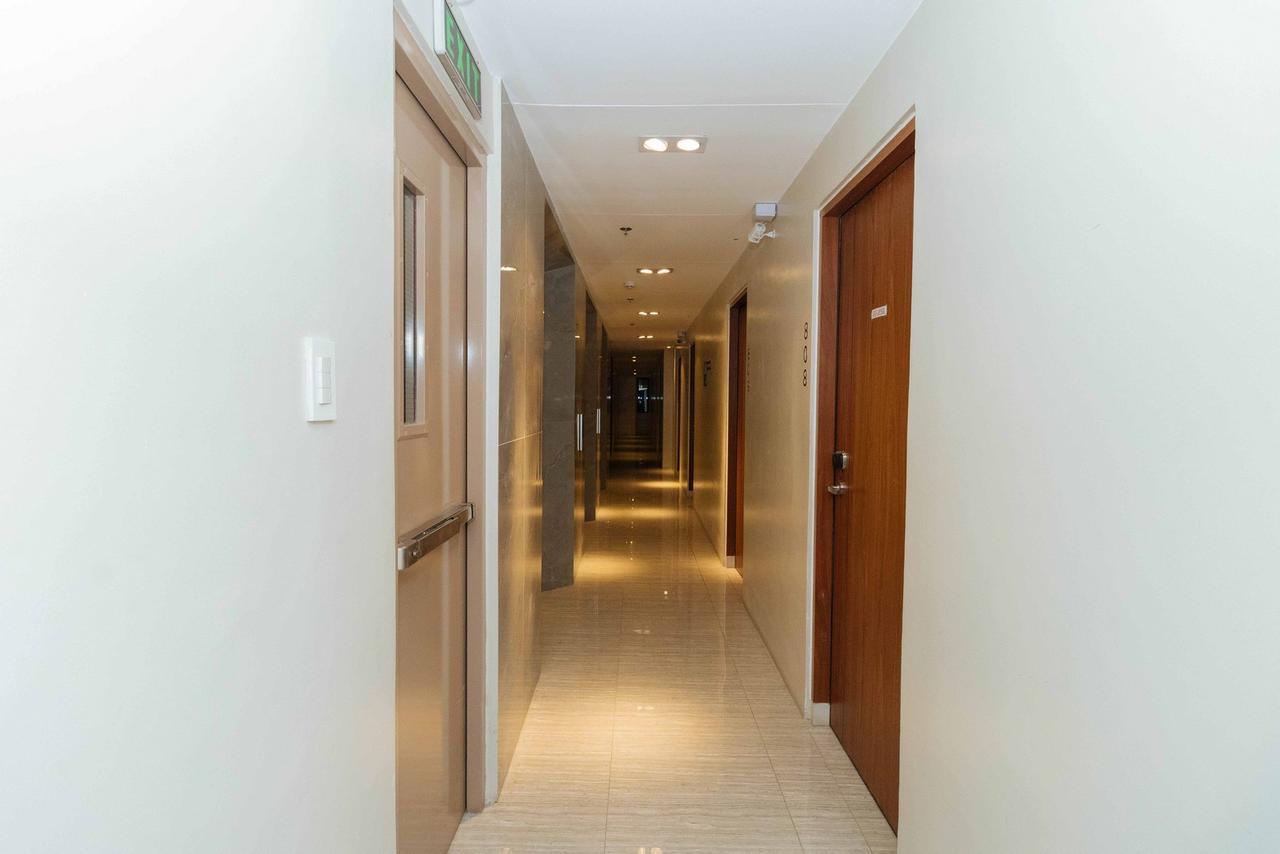 Hotel Reddoorz Premium Near Ust Hospital Manila Esterno foto