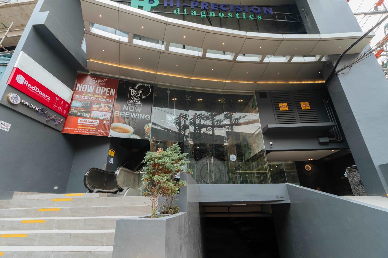 Hotel Reddoorz Premium Near Ust Hospital Manila Esterno foto